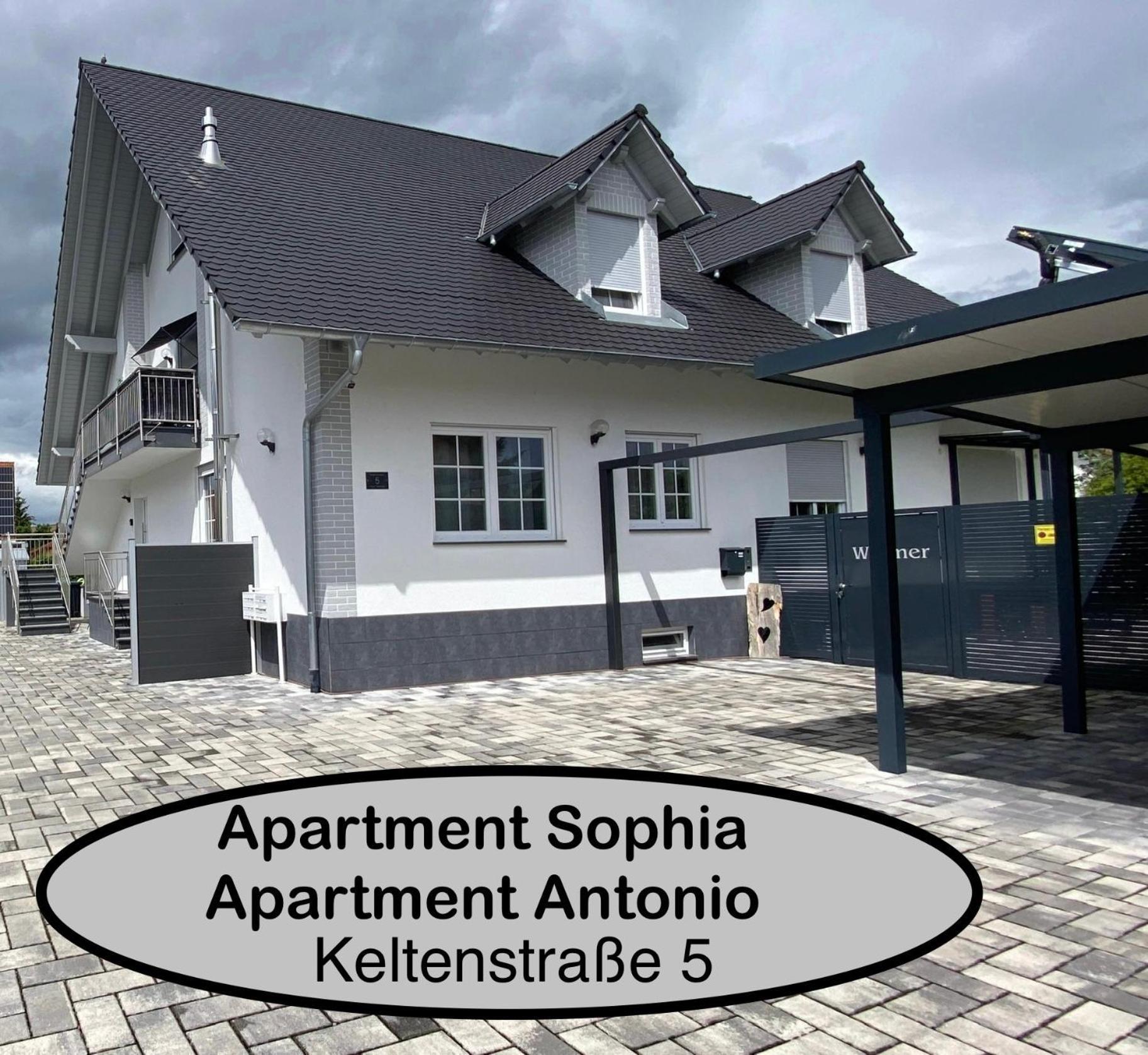 Marianna Weimer Apartment